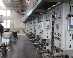 陝西北(bei)人電腦(nao)高速複(fu)合機