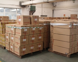 倉庫-成品(pin)庫